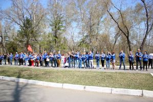 Посадка деревьев на аллее им. 50-летия студенческих отрядов Омской области
